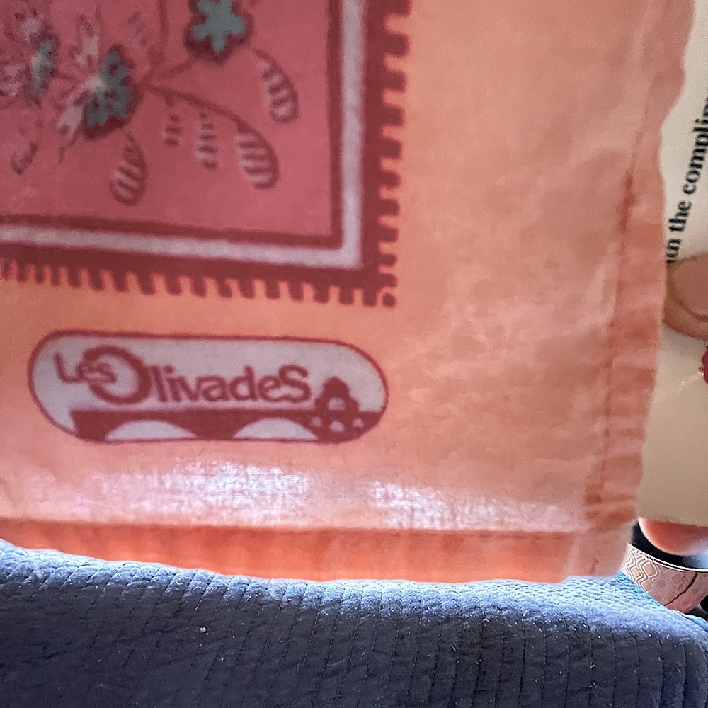 les olivades scarf